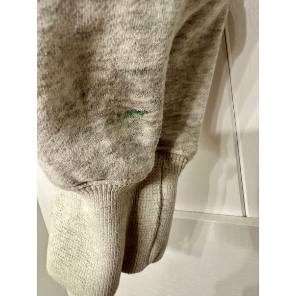 Abercrombie & Fitch cropped hoodie in gray size small - Picture 6 of 6